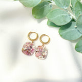 Petite square flower confetti gold Huggies