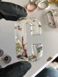 Large personalised initial flower garden key ring