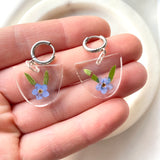 Half circle round forget me not silver Huggies