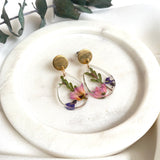Small tear drop resin dangle, flower garden, gold top