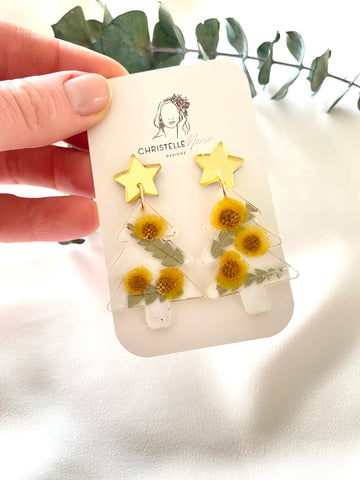 Wattle Christmas tree dangles with gold mirror acrylic star top