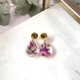 Small tear drop resin dangle, flower confetti, gold top