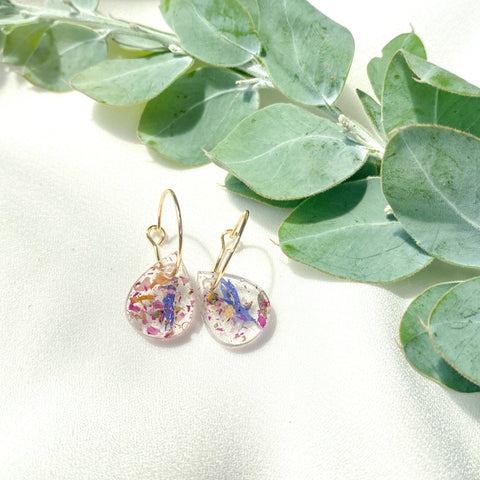 Petite teardrop confetti mini hoops