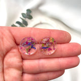 20mm round flower confetti stud