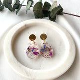 Small tear drop resin dangle, flower confetti, gold top