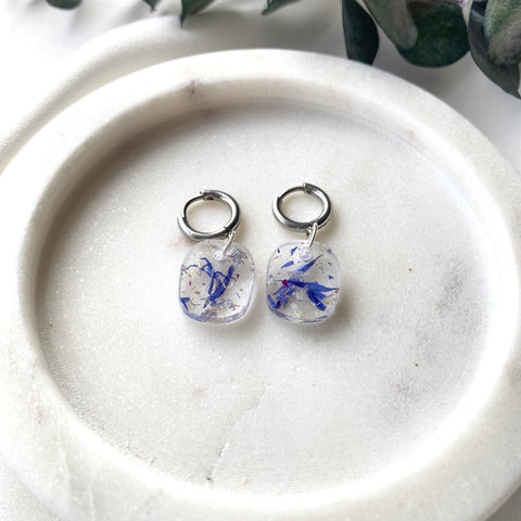 Petite blue flower confetti silver Huggies