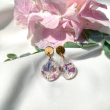 Small tear drop resin dangle, flower confetti, gold top