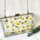 Rectangle white daisy clutch